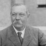 Nace el creador de Sherlock Holmes
