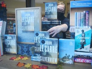 Le Carré, Camilleri, Allende, Herzog y Pamuk, novedades literarias en 2022